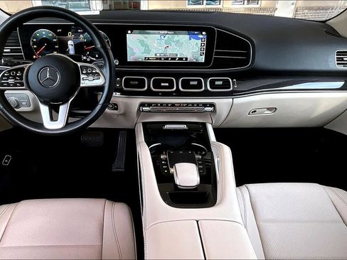 Used 2023 Mercedes-Benz GLE 350 4MATIC w/ Premium Package image 16