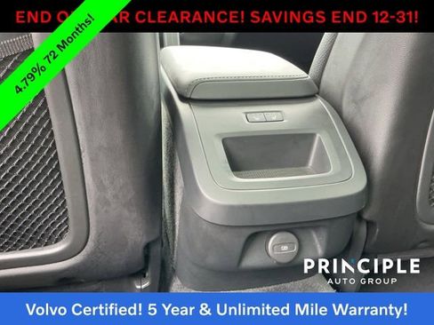 Certified 2025 Volvo V60 B5 Cross Country Plus image 29