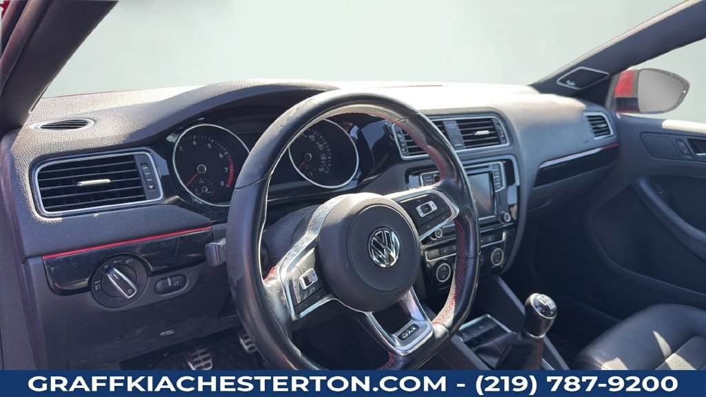 Used 2017 Volkswagen Jetta GLI FWD image 14