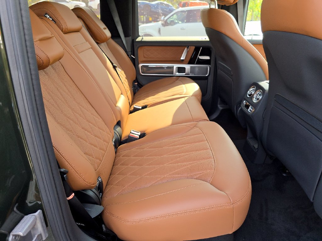 New 2027 Mercedes-Benz G 580 e image 25