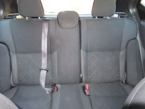 Used 2020 Nissan Kicks S image 6