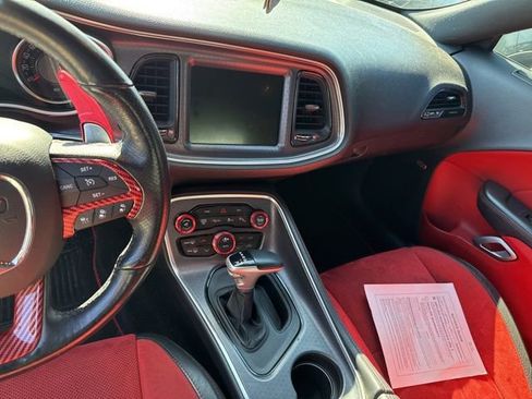 Used 2016 Dodge Challenger R/T Scat Pack RWD image 7