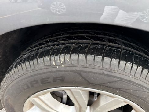 Used 2022 Ford Edge Titanium image 4