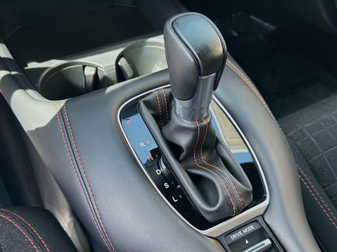 Certified 2025 Honda HR-V Sport image 15