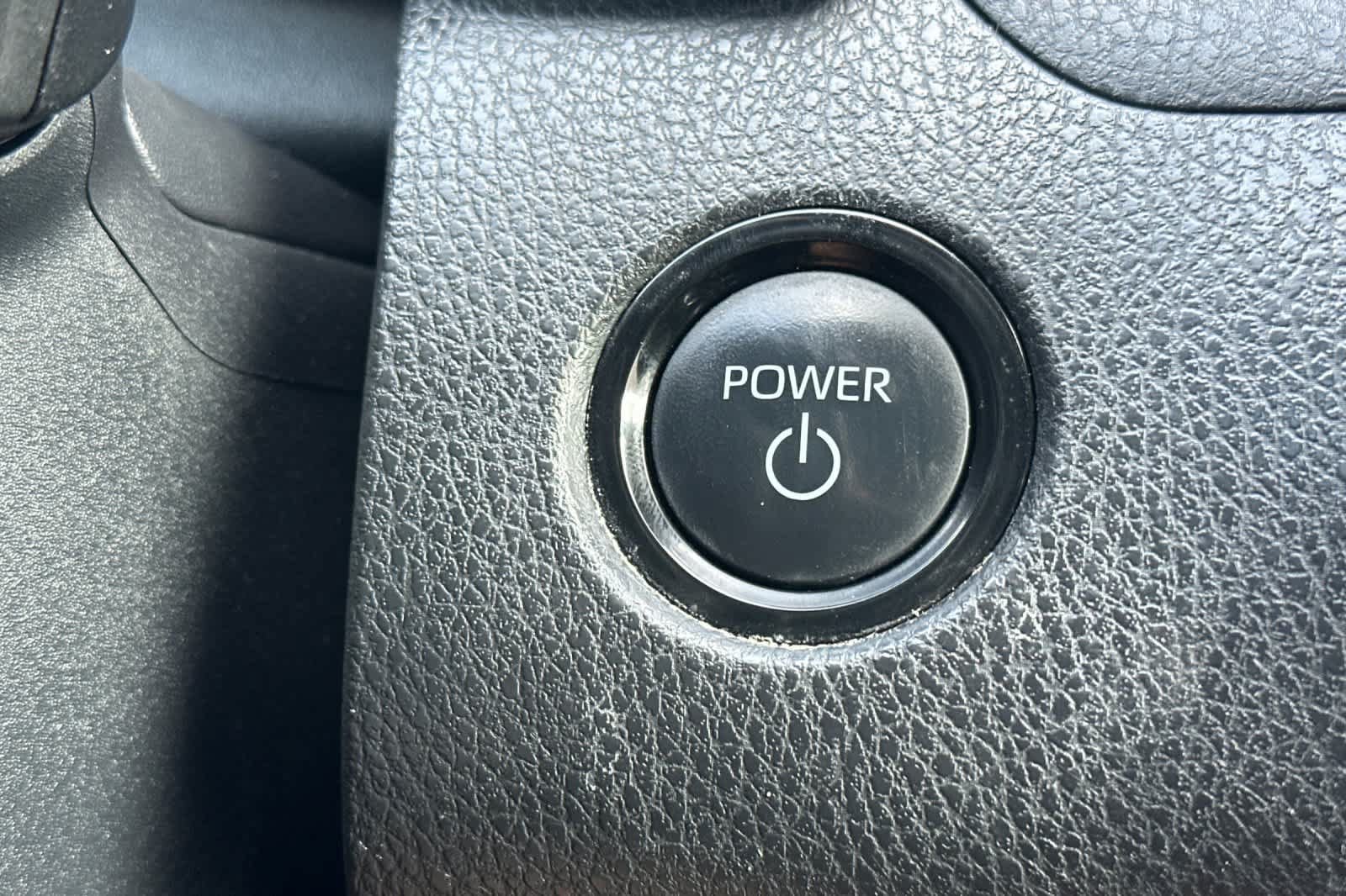 Used 2025 Toyota Camry SE FWD image 26