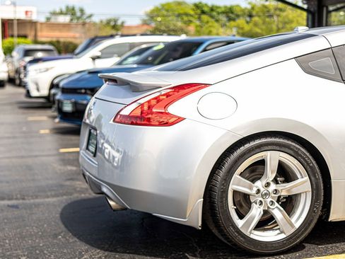Used 2012 Nissan 370Z Touring w/ Aerodynamics Pkg RWD image 13