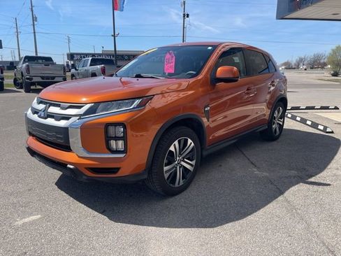 Used 2020 Mitsubishi Outlander Sport ES image 3