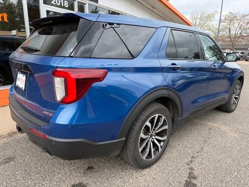 Used 2022 Ford Explorer ST-Line w/ Class IV Trailer Tow Package AWD/4WD image 7