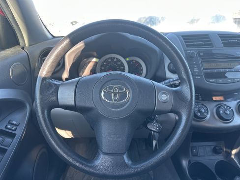 Used 2011 Toyota RAV4 Base image 10