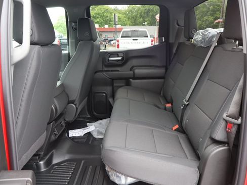 New 2026 Chevrolet Silverado 1500 W/T w/ WT Value Package AWD/4WD image 18