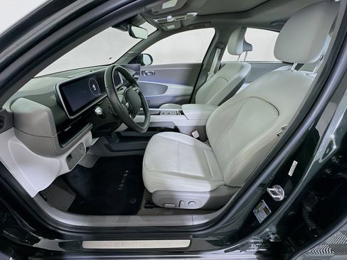 Used 2023 Hyundai Ioniq 6 Limited image 13