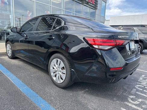 Used 2020 Nissan Sentra S FWD image 12