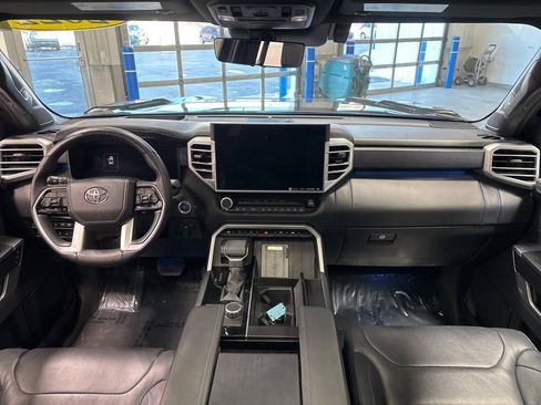 Used 2022 Toyota Tundra Platinum image 36