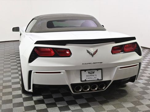 Used 2014 Chevrolet Corvette Z51 w/ 3LT Preferred Equipment Group image 4