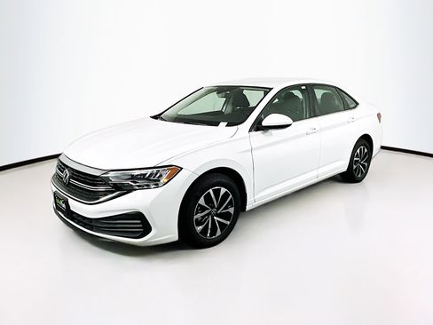 Used 2023 Volkswagen Jetta S w/ IQ.Drive Package image 3