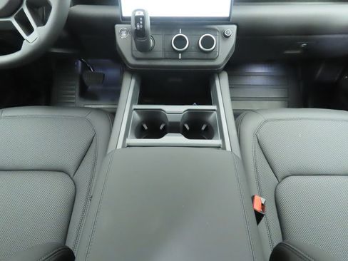 Used 2026 Land Rover Defender 110 S AWD/4WD image 16