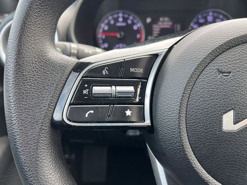 Used 2024 Kia Forte LXS w/ LXS Technology Package image 14