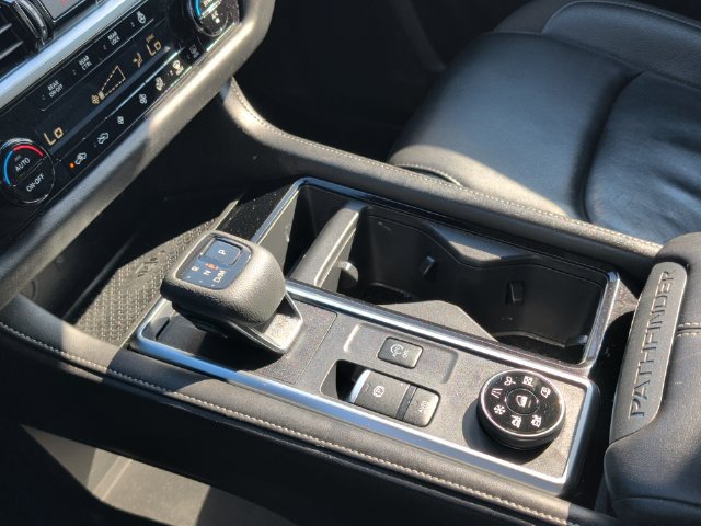 Certified 2024 Nissan Pathfinder SL AWD/4WD image 24