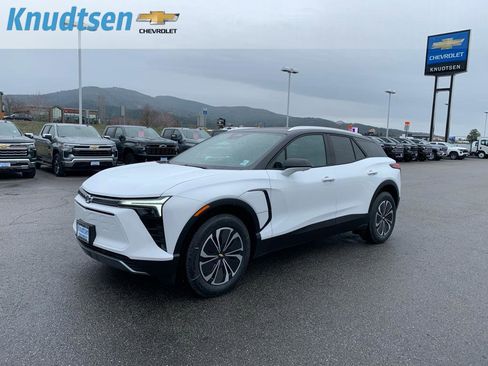 New 2026 Chevrolet Blazer EV LT AWD/4WD image 3
