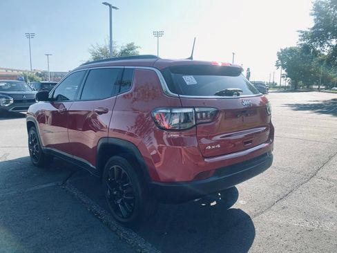 Used 2023 Jeep Compass Latitude AWD/4WD image 5