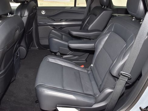 New 2027 Lincoln Navigator Reserve w/ Jet Appearance Package AWD/4WD image 14