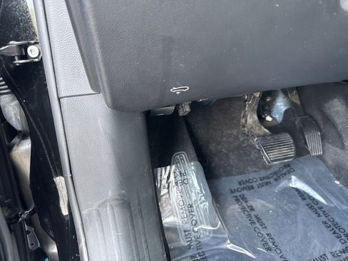 Used 2019 Jeep Compass Latitude w/ Popular Equipment Group FWD image 42