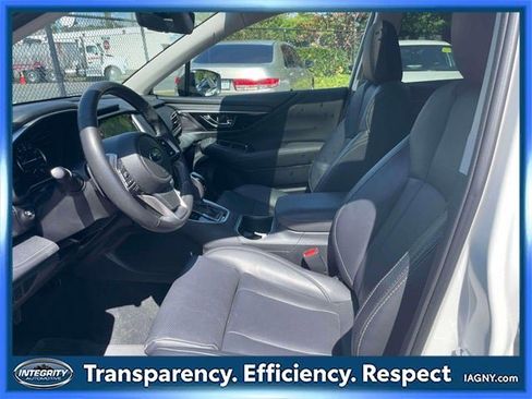 Used 2023 Subaru Outback Limited image 15