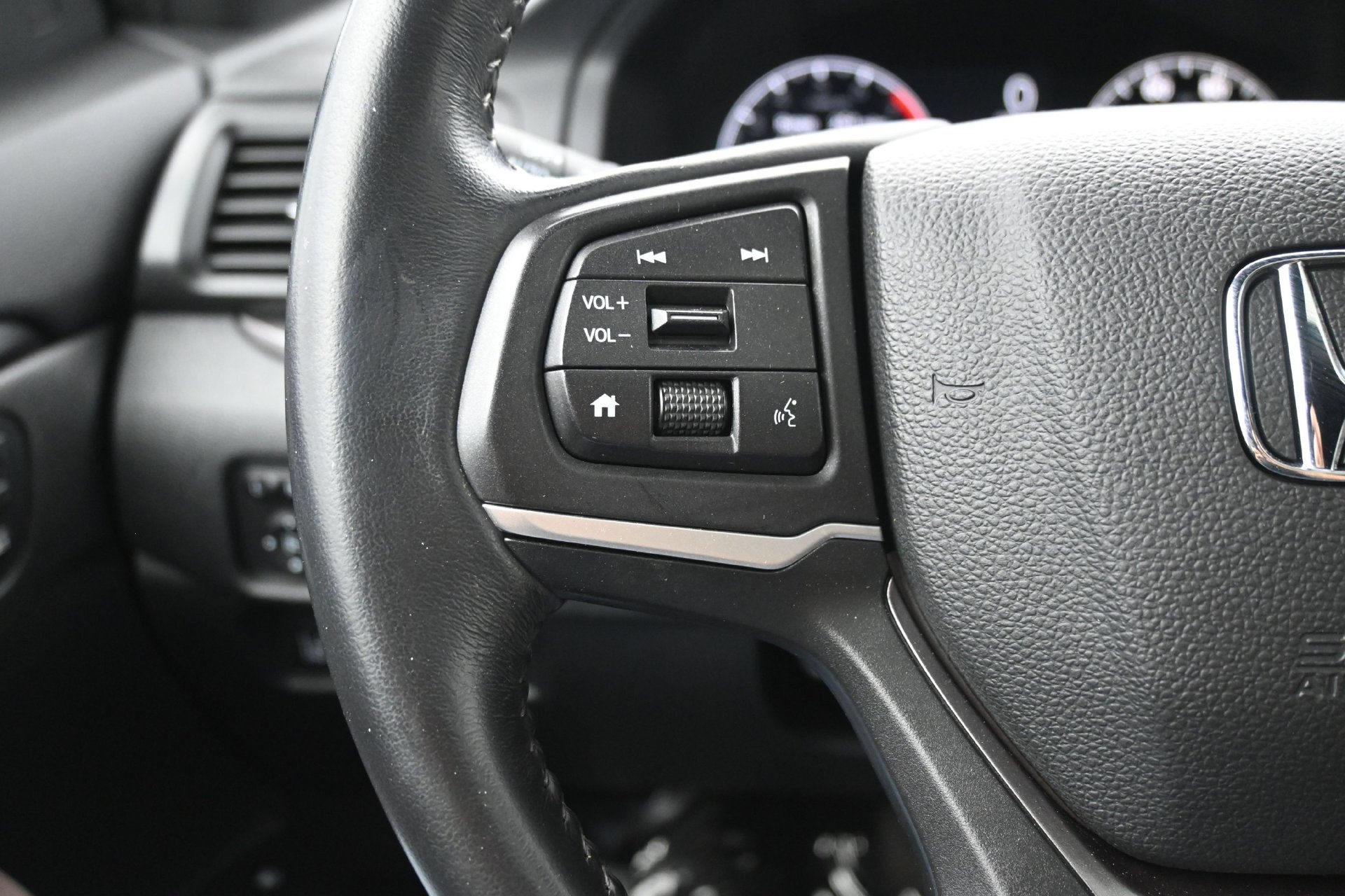 Used 2025 Honda Ridgeline RTL image 19