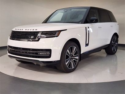 New 2025 Land Rover Range Rover SE
