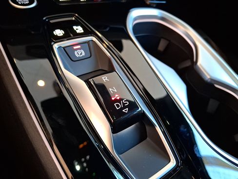 New 2026 Audi A6 Premium Plus image 11