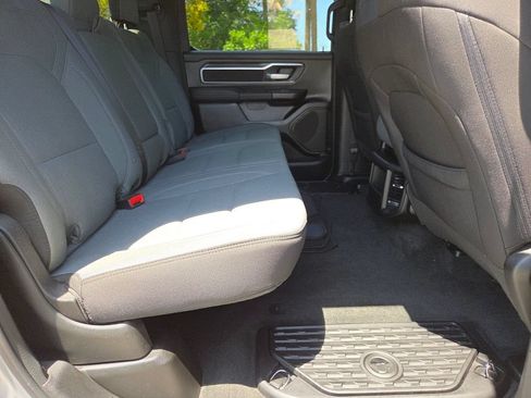 Used 2023 RAM 1500 Big Horn AWD/4WD image 16