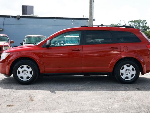 Used 2010 Dodge Journey SE w/ Popular Equipment Group FWD image 3