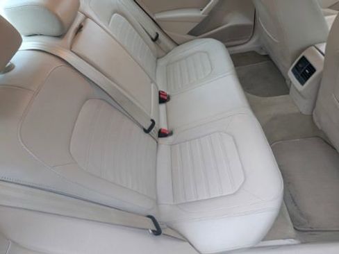 Used 2015 Volkswagen Passat 1.8T SE image 21