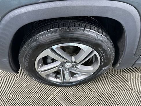 Used 2020 GMC Terrain SLT image 10