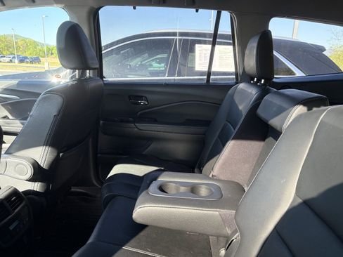 Used 2019 Honda Pilot EX-L image 9
