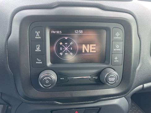 Used 2020 Jeep Renegade Sport w/ Sport Appearance Group FWD image 14