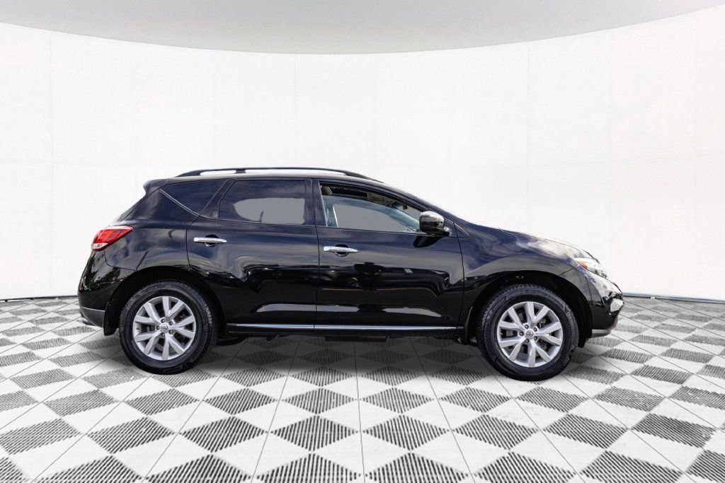 Used 2014 Nissan Murano SL w/ Navigation Package AWD/4WD image 11
