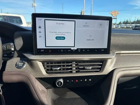 New 2026 Ford Explorer Platinum w/ LUX Leather Package image 19