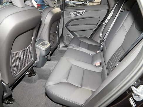 New 2026 Volvo XC60 B5 Core image 20