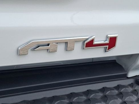 New 2025 GMC Canyon AT4 w/ Nightfall Edition image 44