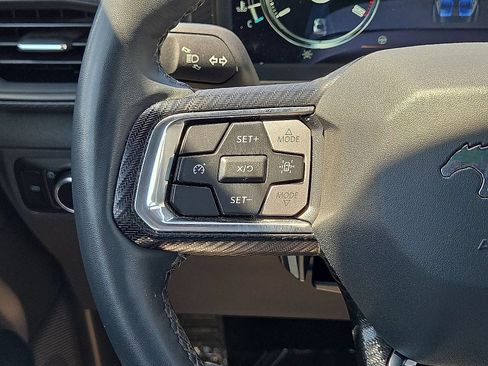 Used 2024 Ford Mustang Coupe RWD image 28