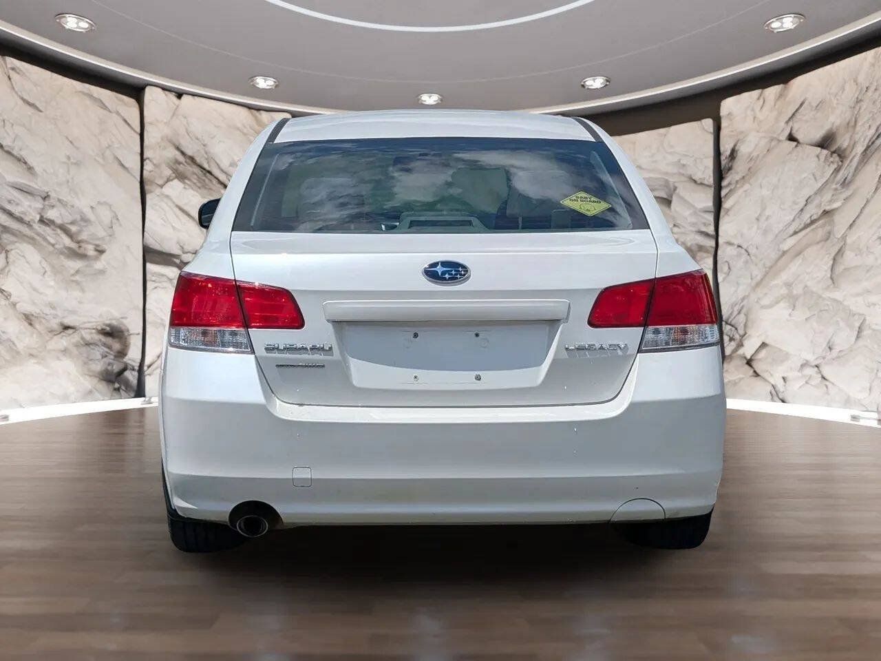 Used 2013 Subaru Legacy 2.5i Premium w/ All-Weather Pkg + Moonroof AWD/4WD image 8