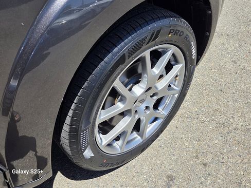 Used 2018 Dodge Journey GT FWD image 7