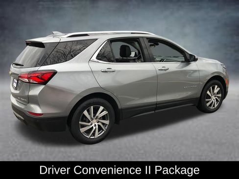 Used 2023 Chevrolet Equinox Premier image 9