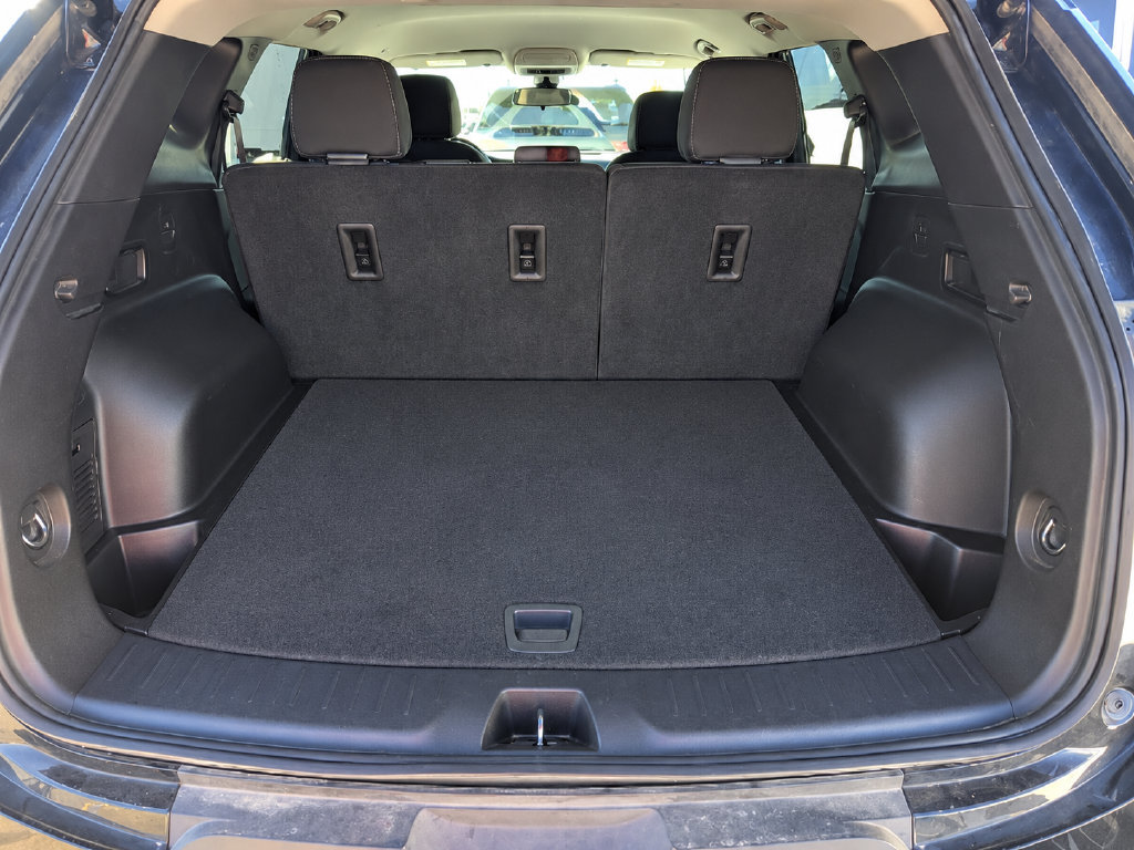 Used 2025 Chevrolet Blazer LT AWD/4WD image 14