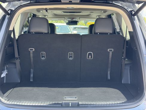 Certified 2025 Kia Telluride S FWD image 11
