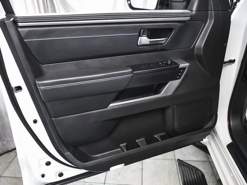 Used 2024 Toyota Tundra Platinum image 10