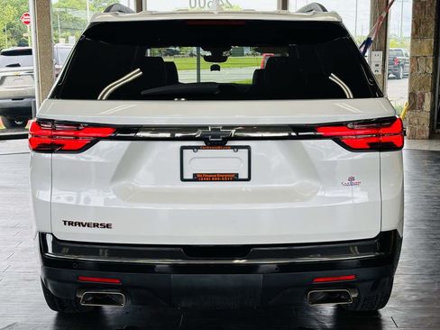 Used 2023 Chevrolet Traverse Premier w/ Redline Edition FWD image 10