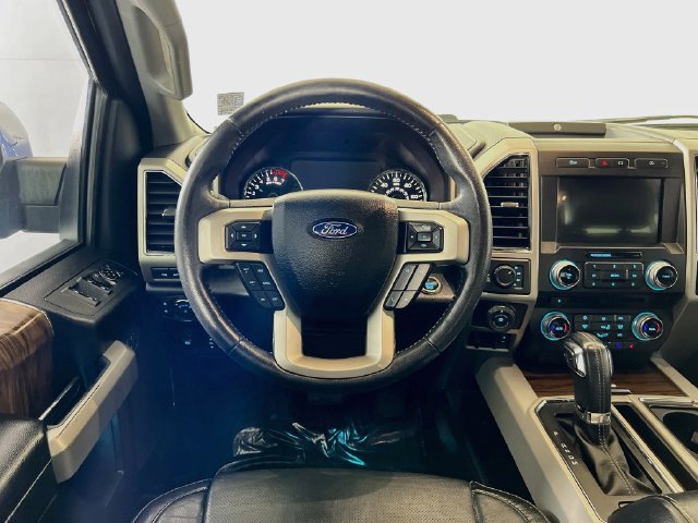 Used 2018 Ford F150 Lariat w/ Equipment Group 502A Luxury AWD/4WD image 29