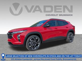 New 2026 Chevrolet Trax RS w/ Sunroof Package video 1